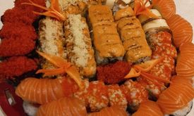 Salad & Sushi 368