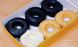 J.CO Donuts & Coffee